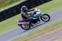 Vintage-motorcycle-club;eventdigitalimages;mallory-park;mallory-park-trackday-photographs;no-limits-trackdays;peter-wileman-photography;trackday-digital-images;trackday-photos;vmcc-festival-1000-bikes-photographs